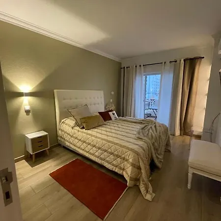 Praia Da Rocha 波尔蒂芒